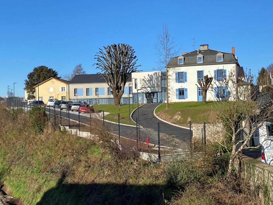 Vue d’ensemble depuis l’entrée principale du site